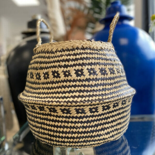 Panier en jonc - Noir et naturel