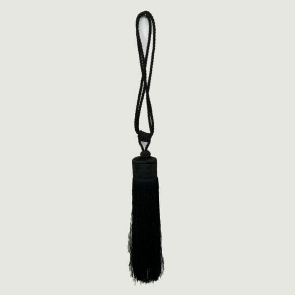 Pompon embrasse noir décoration intérieur