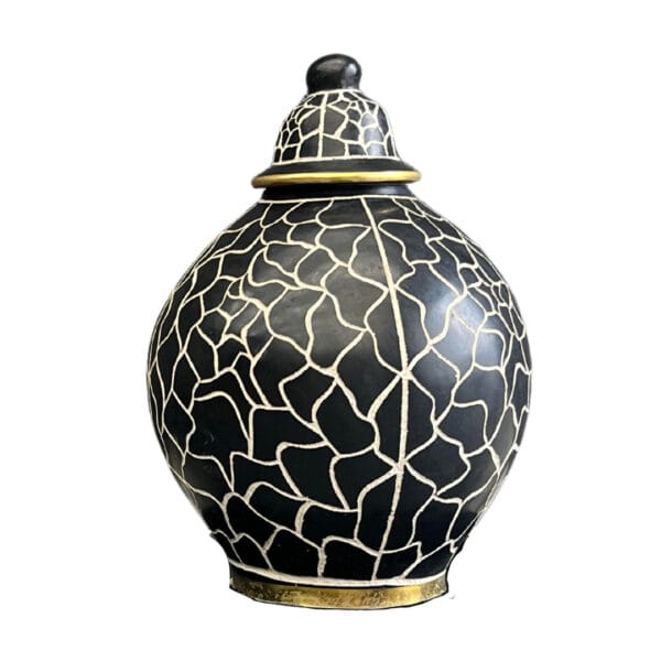 bonbonnière sculptée noir décoration marocaine artisanale boutique plume magasin de décoration le petit quevilly rouen