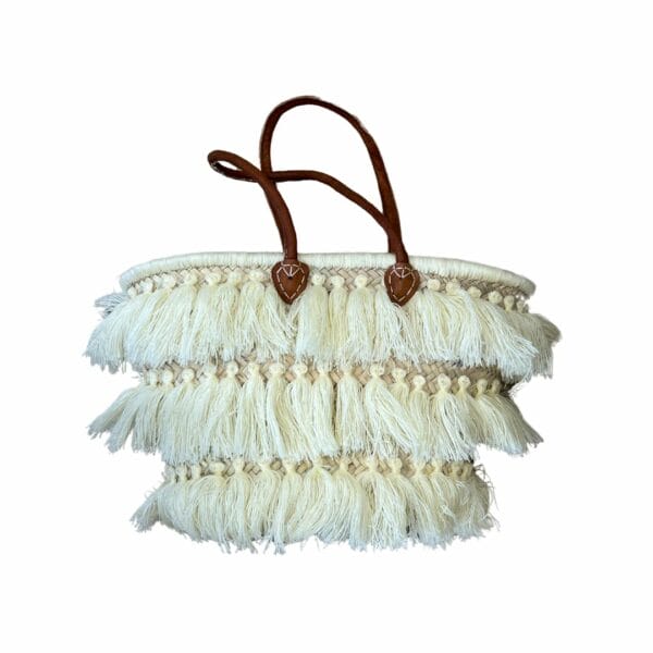 Cabas paille avec anse en cuir et pompon brodé boutique Plume magasin de déco Rouen Le petit Quevilly Normandie