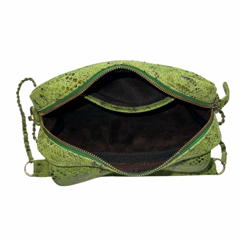 sac en cuir effet python couleur vert olive artisanal boutique Plume magasin de déco Le petit Quevilly Rouen Normandie