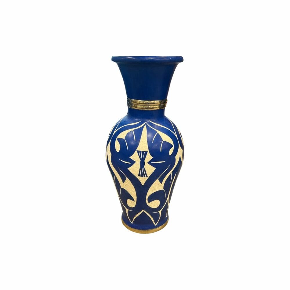 Petite jarre sculptée bleu majorelle artisanale Maroc en céramique . Décoration de la boutique plume magasin de déco rouen le petit quevilly normandie