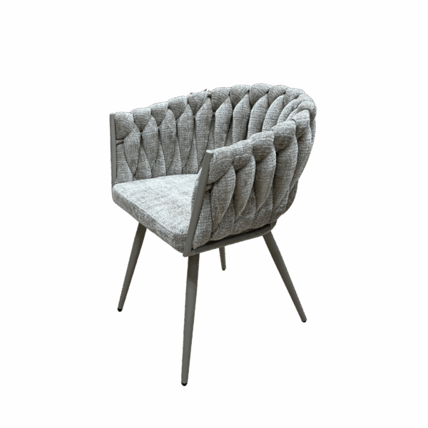 Chaise tressée arrondi -Couleur beige meuble décoration boutique Plume magasin de déco aux docks76 à Rouen normandie