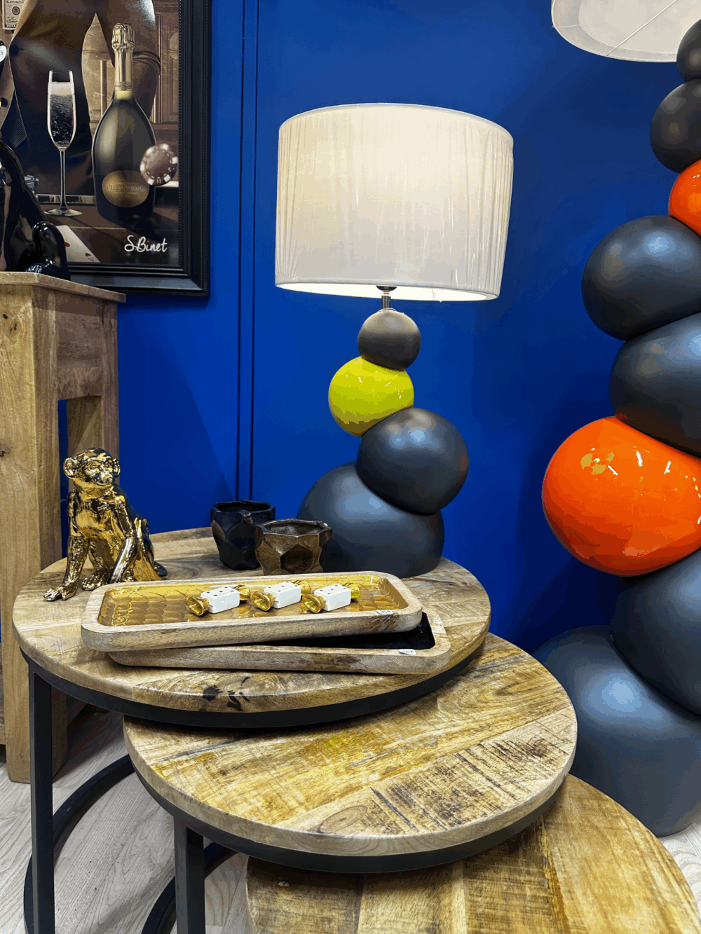 Lampe luna décoration Plume magasin de déco aux Docks76 à Rouen