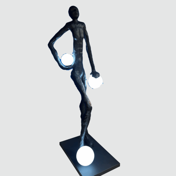 Homme Luminaire décoration boutique Plume magasin de déco aux Docks76 à Rouen