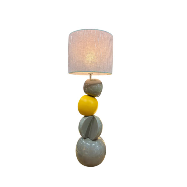 Lampe design luna grise et jaune formes arrondies boutique art-déco décoration Plume Docks76 Rouen